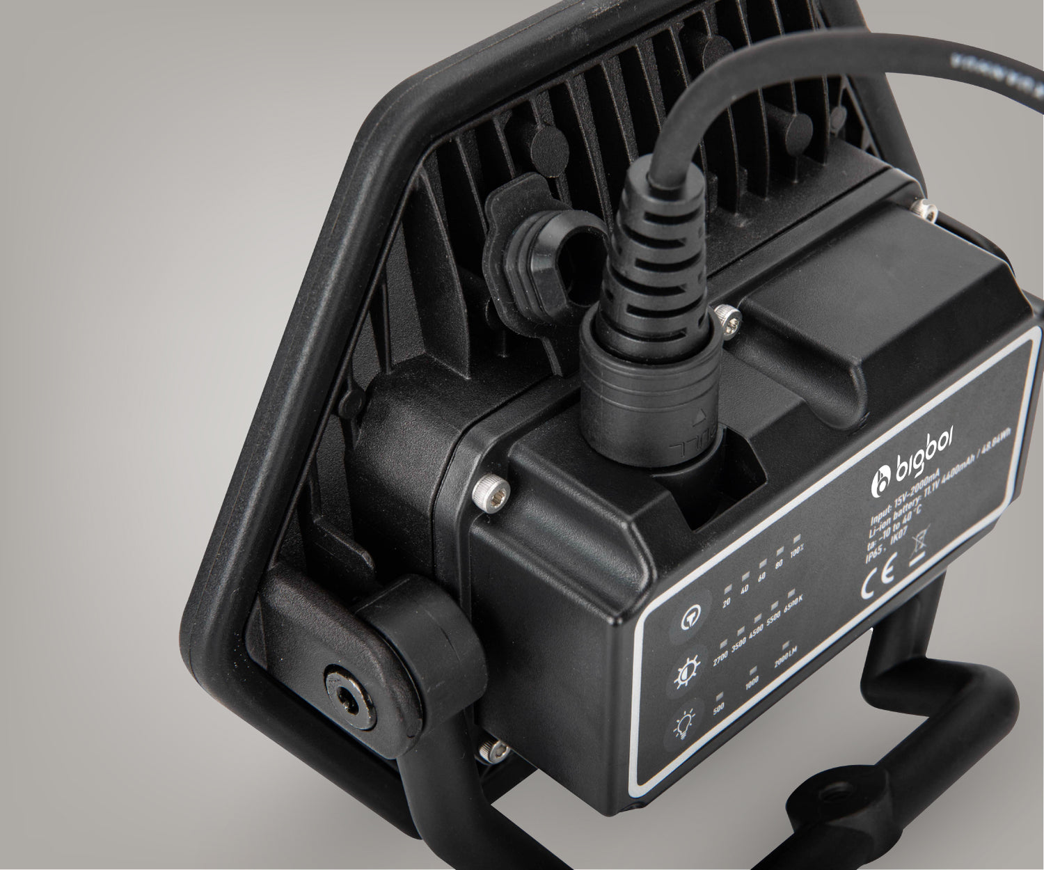 ILLUMR FLOOD LIGHT (Backing & Charger Set)